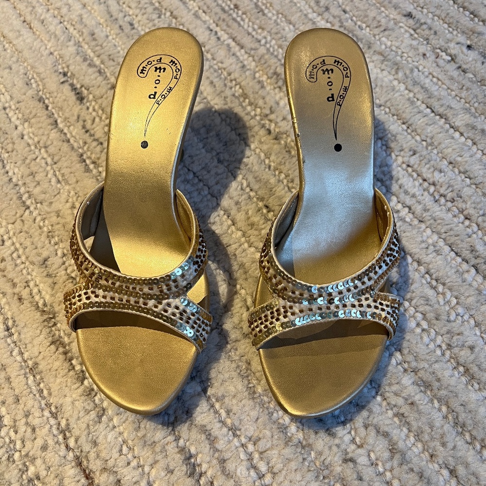 m.o.d. Sequined Gold Sandals, size 11